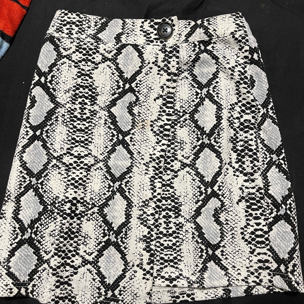 Snake print skirt